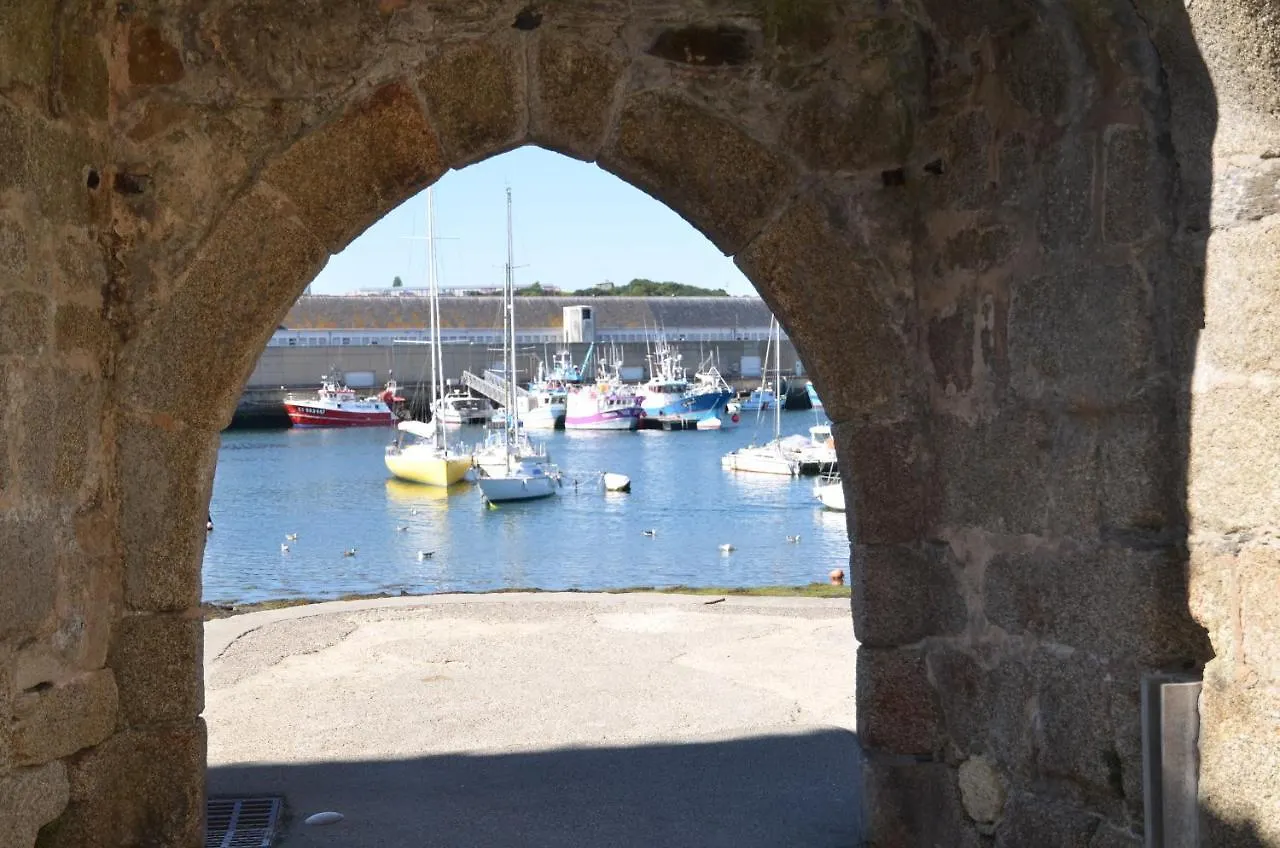 Votre Vue, La Mer, Les Bateaux !!! Wir Sprechen Flieben Deutsch, Touristentipps, We Speak English Concarneau