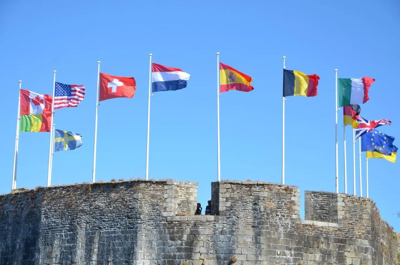 Votre Vue, La Mer, Les Bateaux !!! Wir Sprechen Flieben Deutsch, Touristentipps, We Speak English Concarneau 0*,